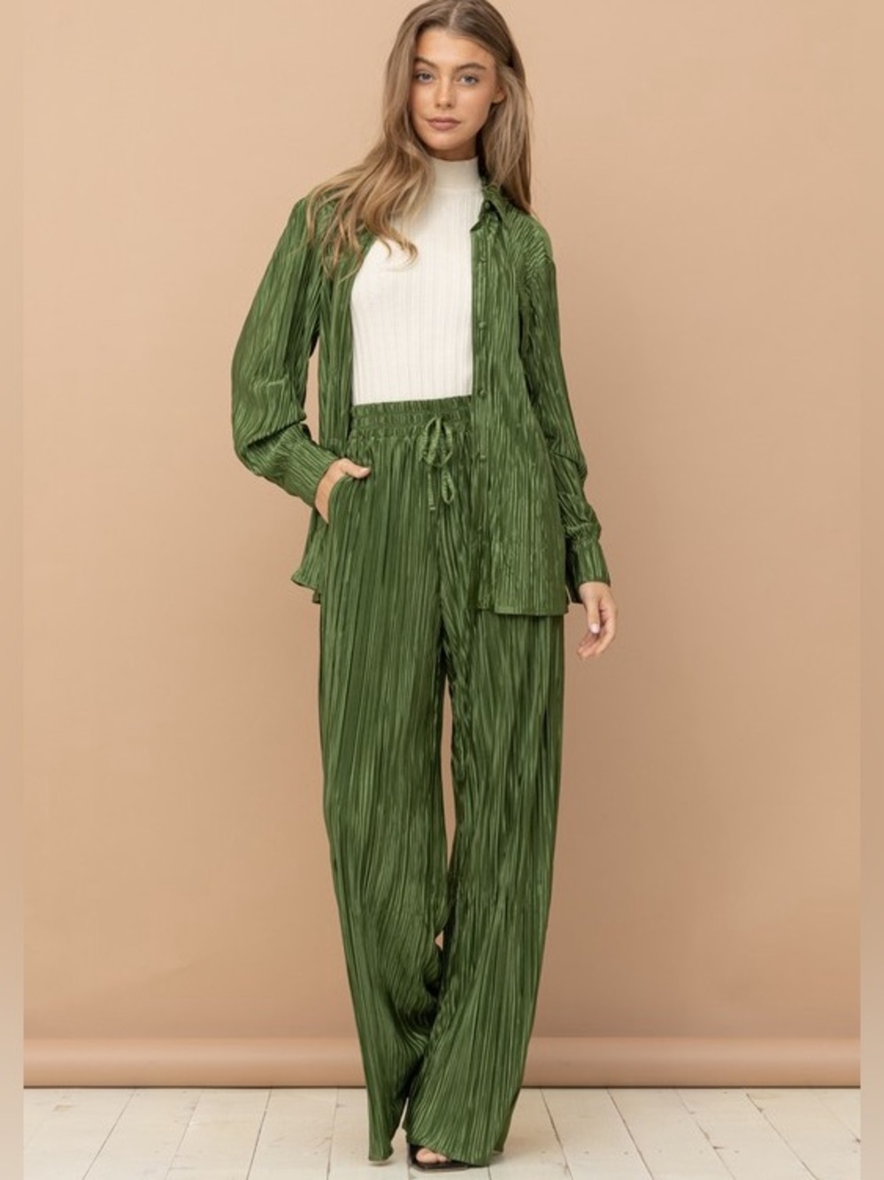 Olive Green Pleated Wide-Leg Pants Set